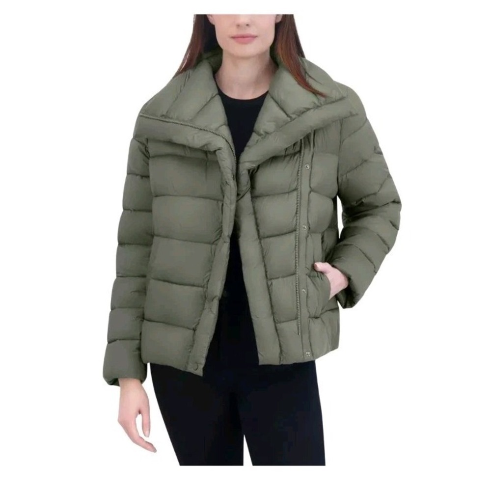 Tahari Ladies' Asymmetrical Puffer Jacket,‎ M Brand New
